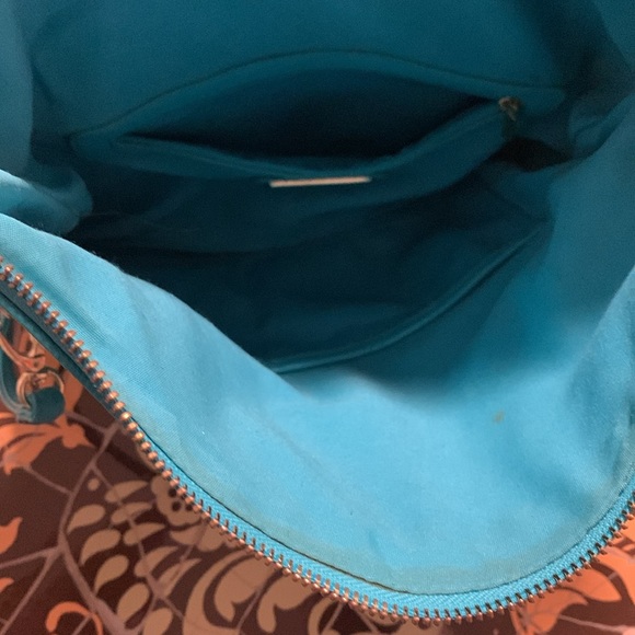STEVE MADDEN TURQUOISE SHOULDER BAG. - Picture 8 of 10